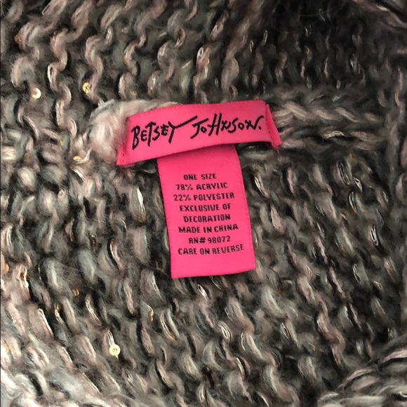 Winter hat - Picture 3 of 4